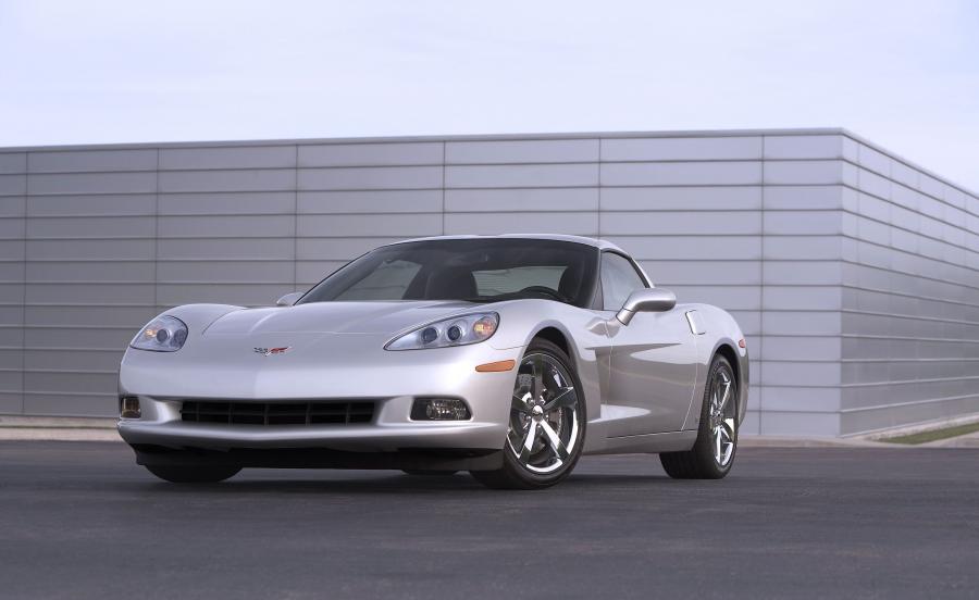  Chevrolet Corvette 2005 года  (фото 1 из 182)
